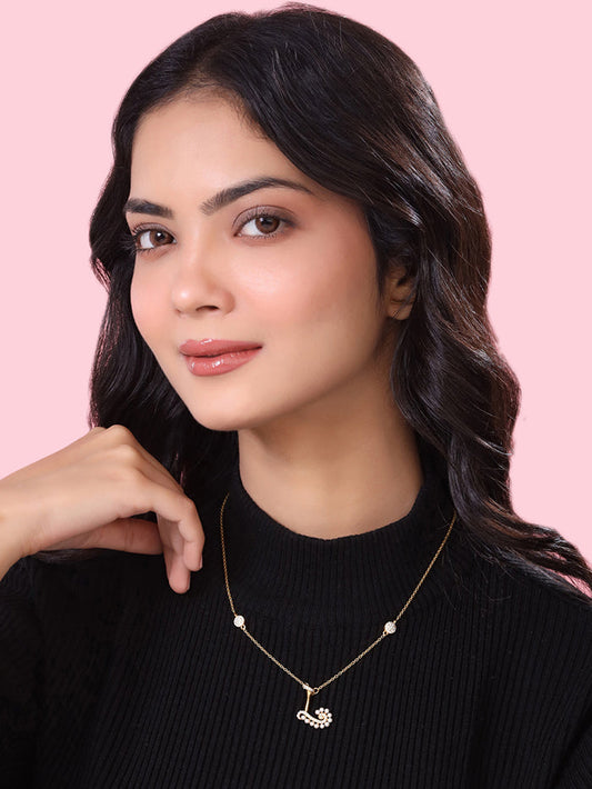 Pearl Gold-plated Sophisticated 'L' Alphabet 925 Sterling Silver Pendant For Women