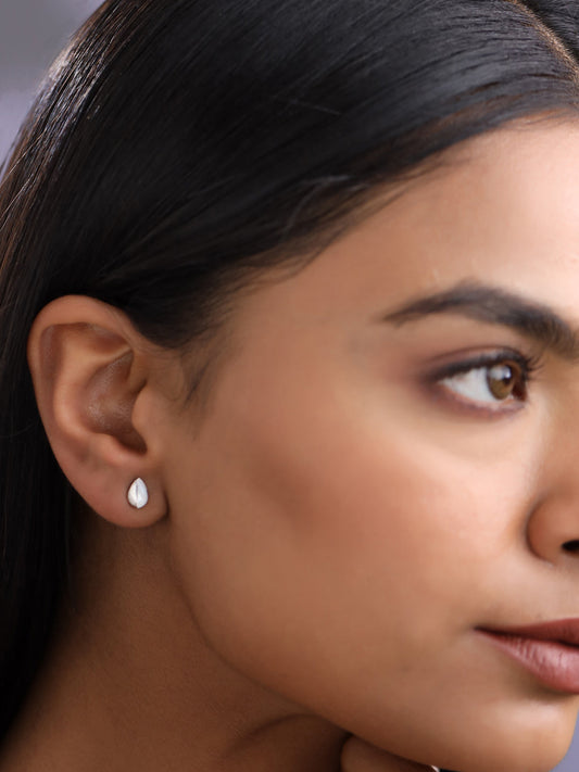 Mother of Pearl Silver Pear-Shaped Syra 925 Sterling Silver Stud Earrings For Women