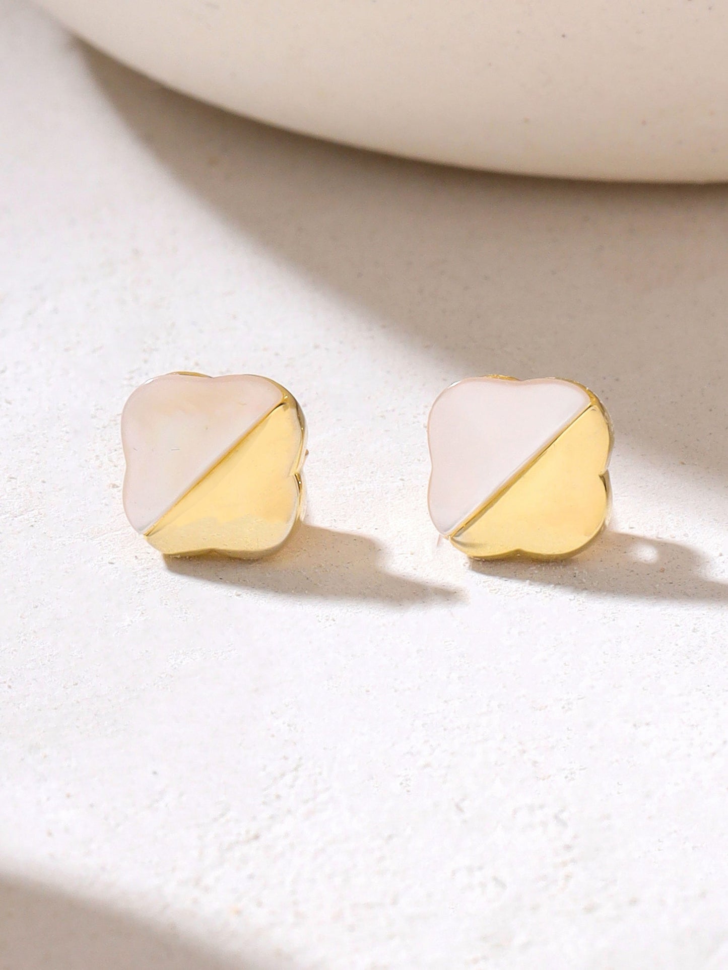 Syra Lucky Clover 24k Gold Mother of Pearl Stud Earrings For Women