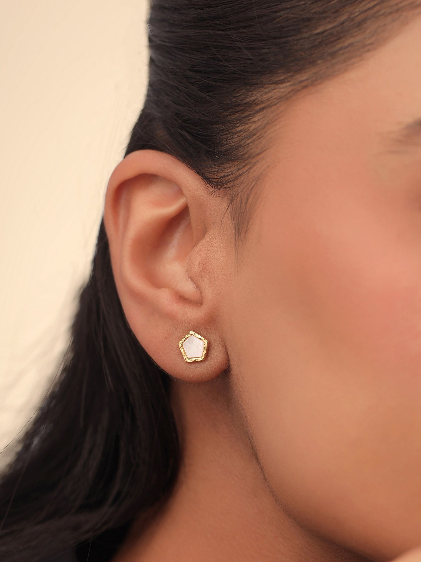 Syra 24k Gold Pentagon 925 Sterling Silver Mother of Pearl Stud Earrings For Women